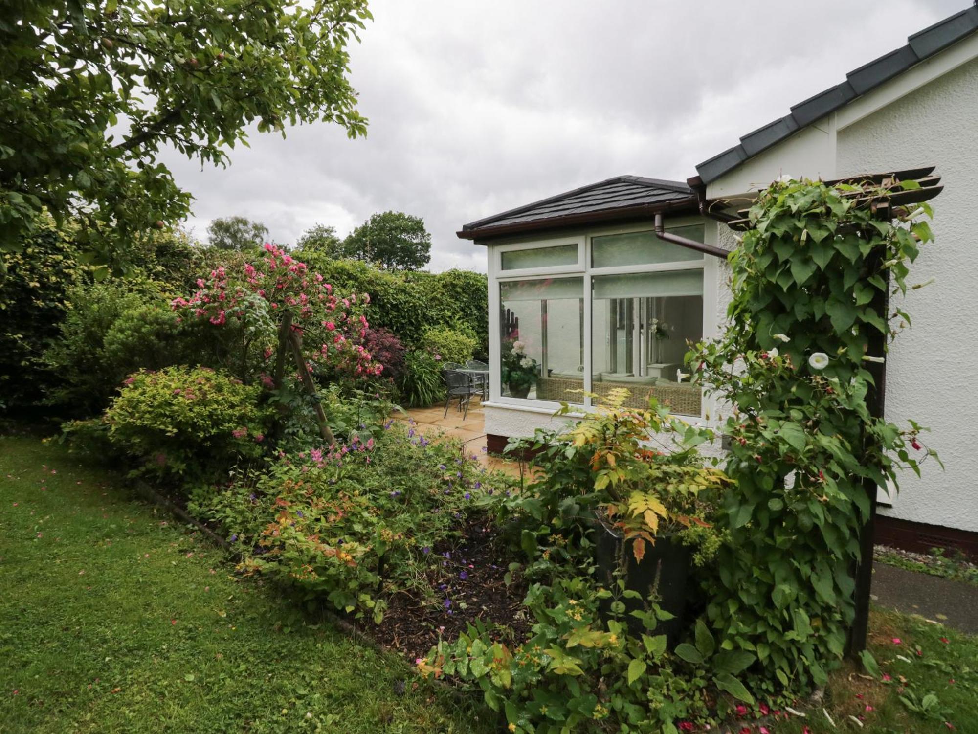 The Bird'S Nest Villa Windermere Exteriör bild